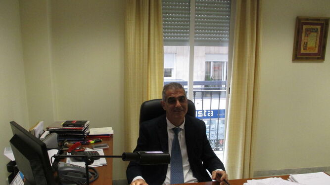 Aresnio Martínez, director general de la Cámara de Comercio de Huelva.