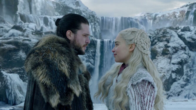 Jon Nieve y Daenerys en el regreso de la serie ante su batalla final