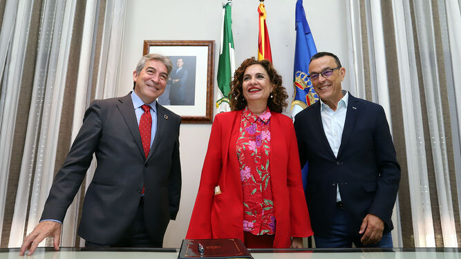 Lucrecio Fernández, María Jesús Montero e Ignacio Caraballo.