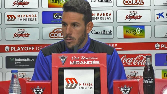 Álvaro Rey compareció en rueda de prensa de cara al partido de este domingo.
