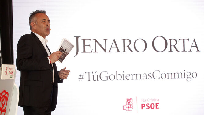 El socialista Jenaro Orta, vencedor de los pasados comicios locales en Isla Cristina con seis ediles, encabezará un gobierno tripartito.