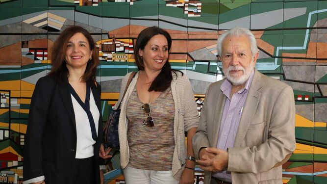 Mercedes Camacho, Estela Villalba y Jaime de Vicente en la Fundación Valdocco.