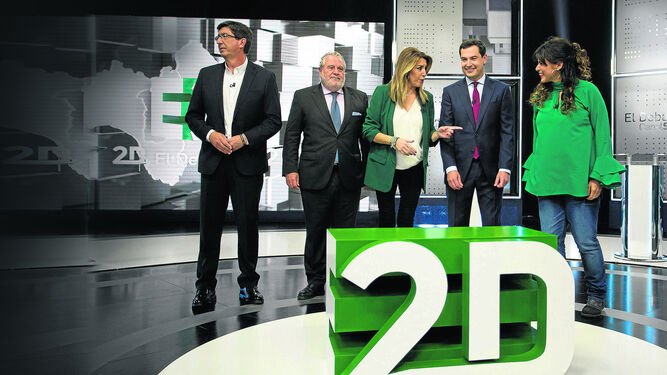 Joaquín Durán, director general en funciones, junto a los candidatos de las elecciones del 2 de diciembre de 2018.