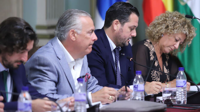 Javier García, Francisco Millán, Jaime Pérez y Pilar Marín (de izquierda a derecha), en el Pleno orgánico del pasado jueves.