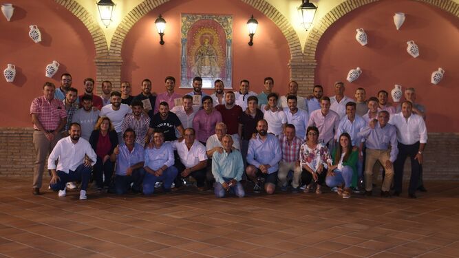 Plantilla y directivos de La Palma CF realizaron recientemente una cena fin de temporada.
