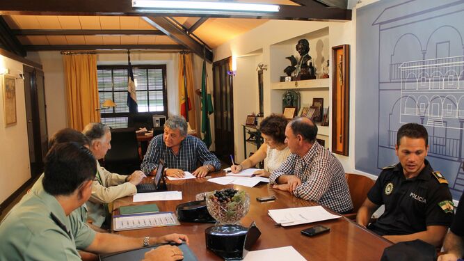 Imagen de archivo de la reunión de la Junta Local de Seguridad de Bollullos.