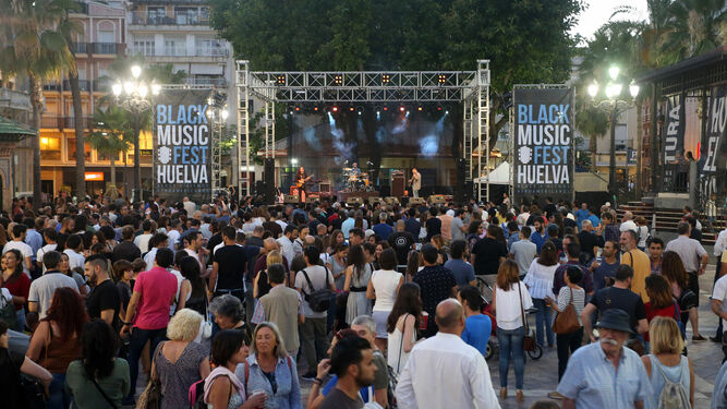 Imagen de un concierto en el Black Music Fest.