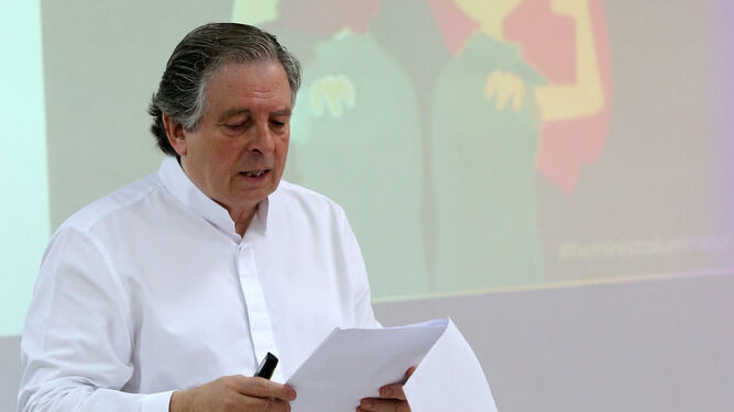 El presidente de Civicomm, Juan José Almagro, durante su ponencia en el encuentro de la UNIA.