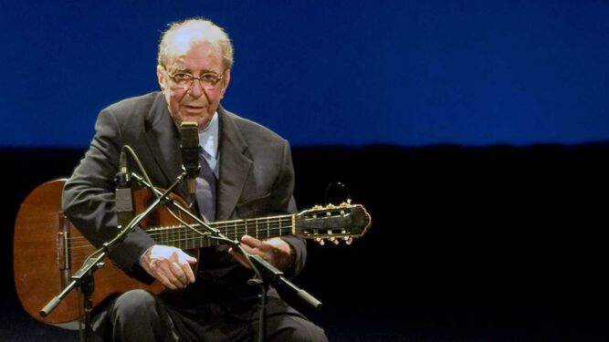 El músico brasileño João Gilberto, recientemente fallecido