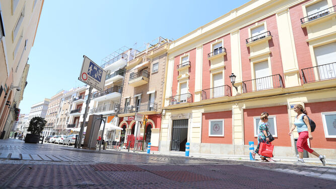 Calle Arcipreste González, que será peatonalizada durante los próximos meses.