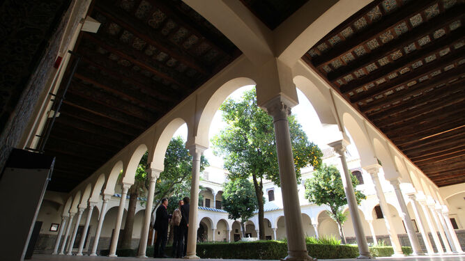 El claustro del convento de Santa Clara, una joya renacentista.