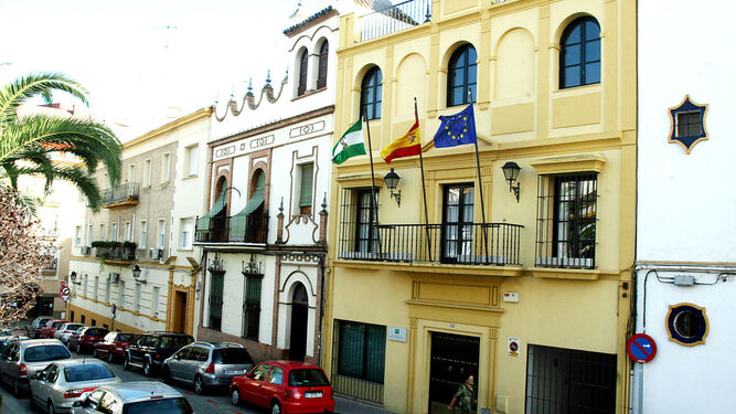 Fachada del Instituto Andaluz de la Mujer de Huelva, situado en la Plaza de San Pedro.