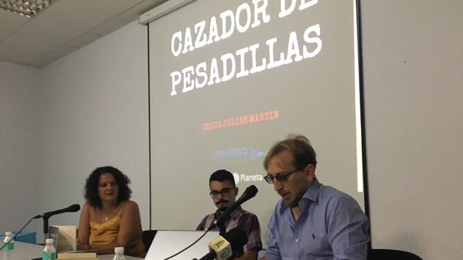 Lola Ballester, Jesús Julián Martín y Rafael Prado en la presentación del libro.