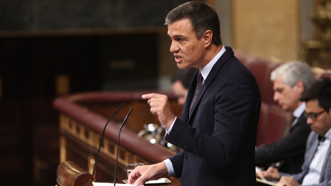 El presidente del Gobierno en funciones, Pedro Sánchez, durante su intervención en el Pleno del Congreso.