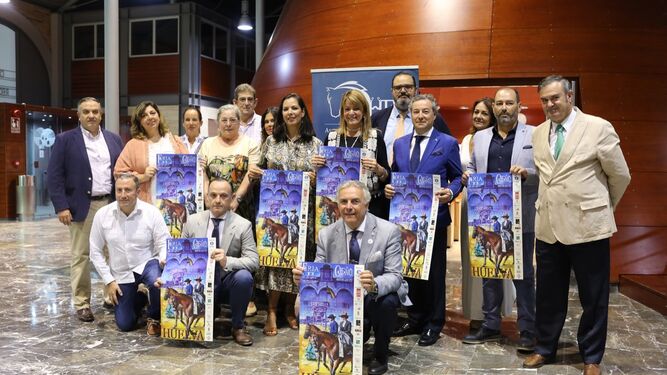 El Puerto presenta los premios de la IV Feria del Caballo de Huelva