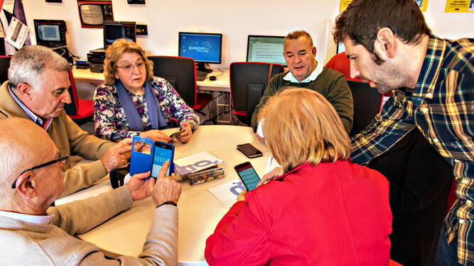 Actividades de Guadalinfo para la promoción de la tecnología en Huelva.