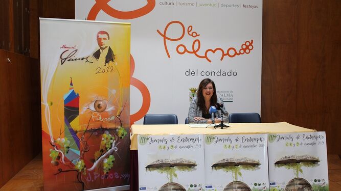 La primera teniente de alcalde y concejala de Desarrollo Local, Rocío Moreno, presentó las jornadas.