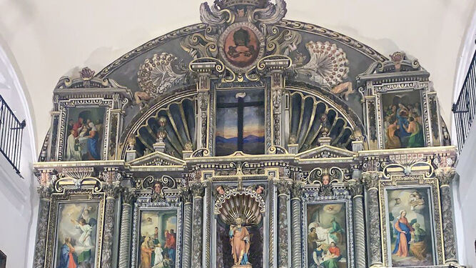 Imagen que presenta el retablo tras los trabajos de restauración.