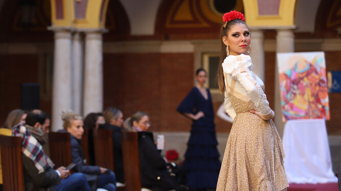 Im&aacute;genes de la presentaci&oacute;n de la pasarela de moda 'Huelva Flamenca 2020'