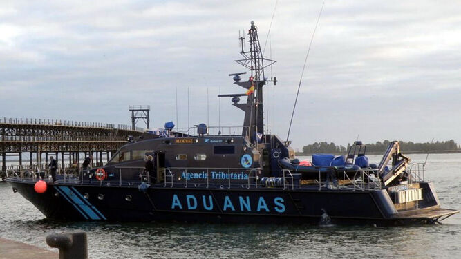 El patrullero Alcatraz de Vigilancia Aduanera en Huelva, interviniente en la operación de Punta Umbría.