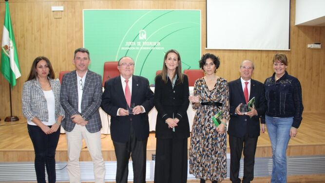 Estela Villalba, Álvaro Burgos, Juan Manuel Díaz Cabrera, Bella Verano, Pilar Vizcaíno, Juan José Blanco y Pilar Miranda.