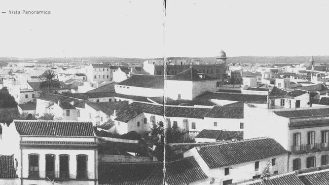 Vista panorámica de la ciudad de Huelva en los años veinte del siglo pasado.