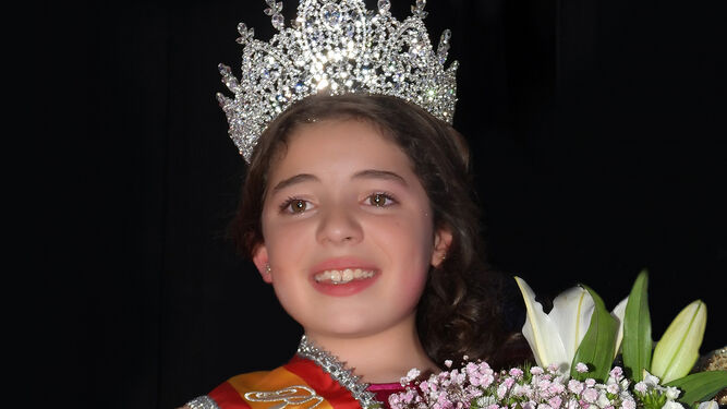 Irene García, reina infantil del Carnaval de Ayamonte
