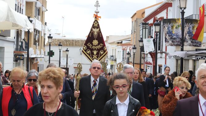 Im&aacute;genes de la misa de la Hermandad del Roc&iacute;o de Huelva ante la Virgen del Roc&iacute;o