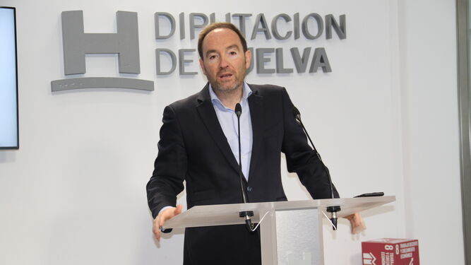 José Fernández, en rueda de prensa.