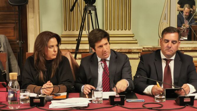 Guillermo García de Longoria, Noelia Álvarez y Néstor Santos, concejales de Ciudadanos.