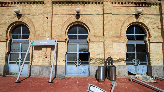 Antigua estación de tren de Huelva.