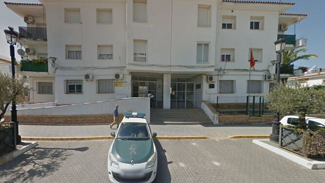 El puesto de la Guardia Civil en Almonte.