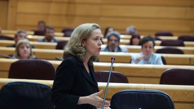 Nadia Calviño, vicepresidenta económica, en una sesión de control en el Senado