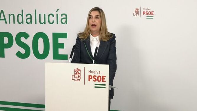 La parlamentaria socialista por Huelva, Manuela Serrano.