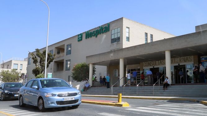Exterior del Hospital Juan Ramón Jiménez.