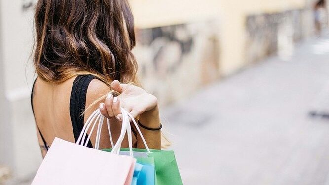 La Diputación de Huelva lanza recomendaciones para las compras en rebajas