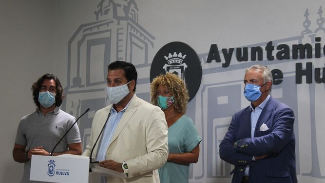 Jaime Pérez acusa al alcalde de traicionar el municipalismo.