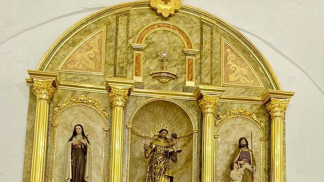 Nuevo retablo de San Antonio en la ermita.