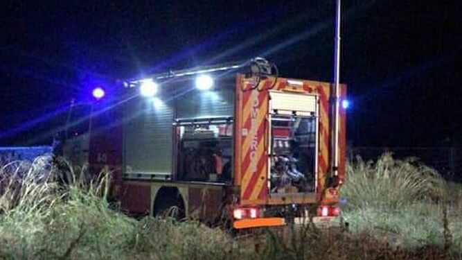 Fallece un hombre en Moguer al volcar el tractor que conducía