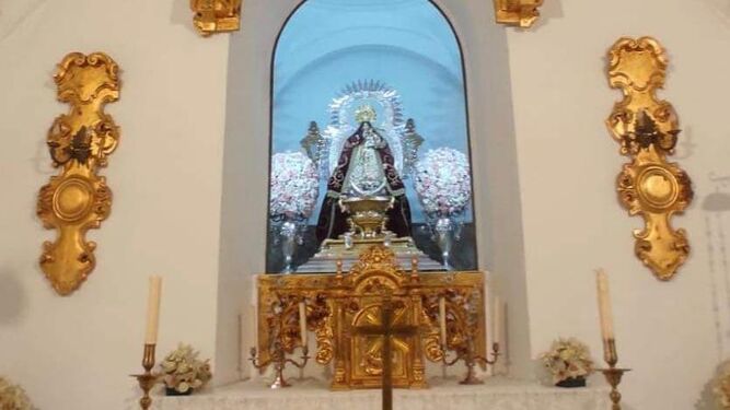 La Virgen de la Coronada ya está de vuelta en su ermita de Sotiel