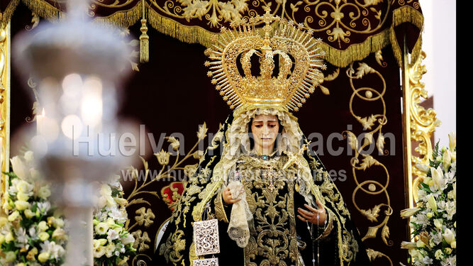 Im&aacute;genes de los cultos a la Virgen de los Dolores en la Catedral