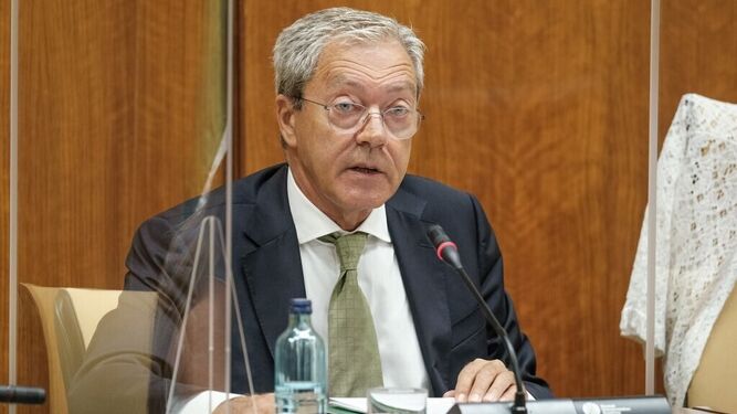 El consejero de Economía, Rogelio Velasco.