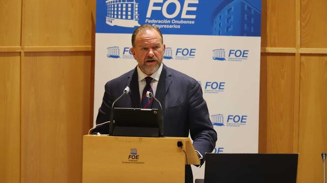 El presidente de la FOE, José Luis García-Palacios, durante la asamblea general ordinaria.