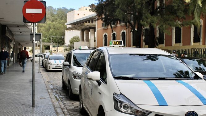 El Ayuntamiento de Huelva abre el plazo de las ayudas al sector del taxi.