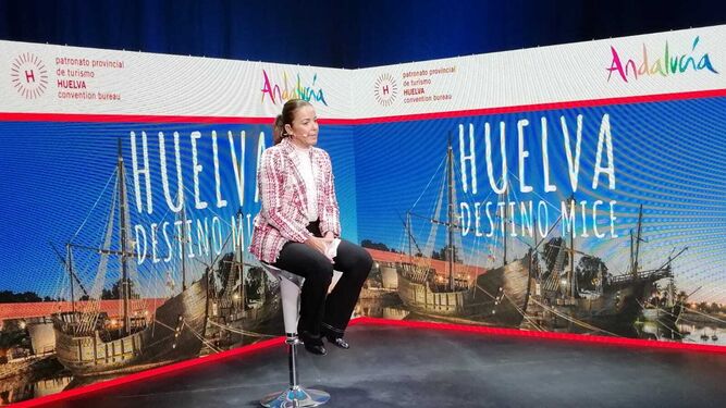 La delegada durante su intervención para presentar a Huelva como destino MICE