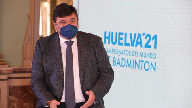 El alcalde destaca que Huelva 2021 ayudará a 'vender' la ciudad al exterior.