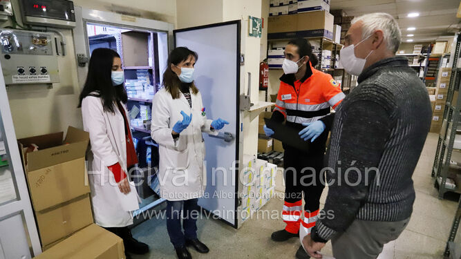 La llegada de las vacunas de la Covid-19 a Huelva en im&aacute;genes