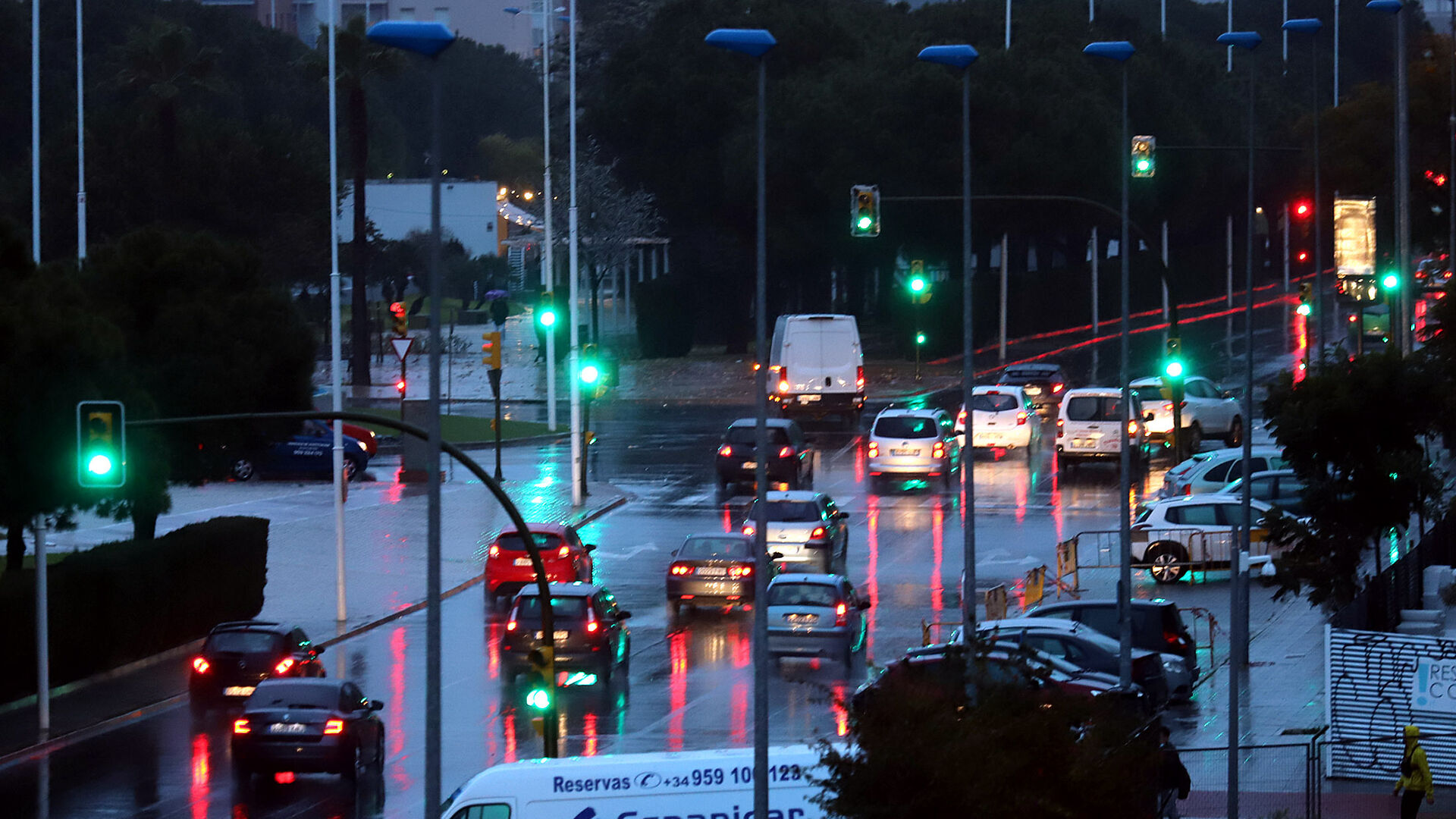Ma&ntilde;ana de lluvia y viento en la provincia de Huelva