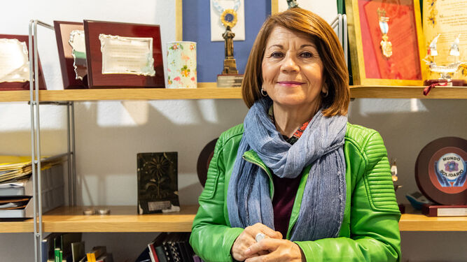 La presidenta en la sede de Feafes, entidad con la lleva colaborando desde hace 12 años.