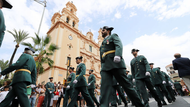 Guardias civiles onubenses en el día del Pilar de 2019.